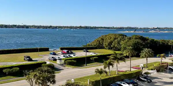 Image 4: INTRACOASTAL VIEW FROM DECK