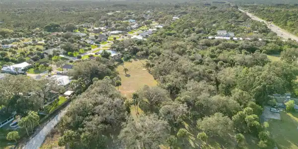 Image 2: Photo 2