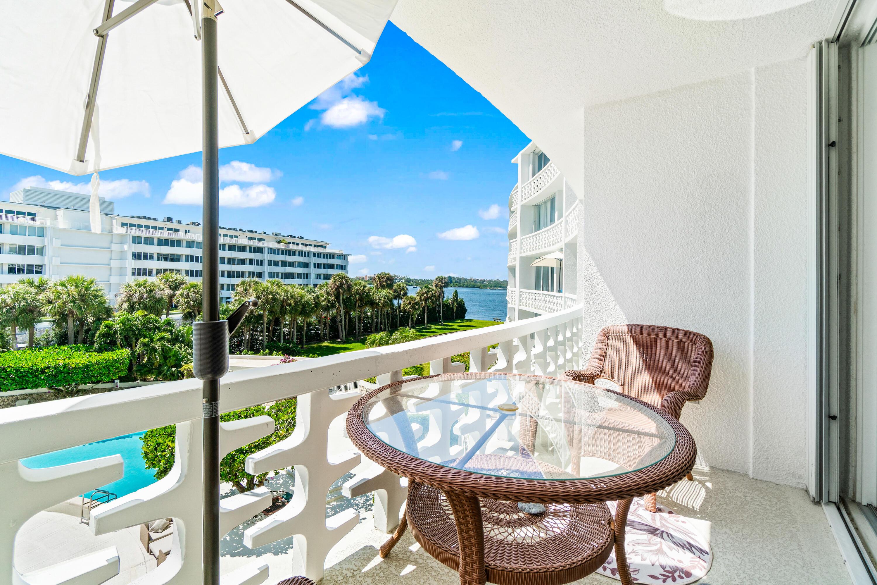 Image 2: Balcony