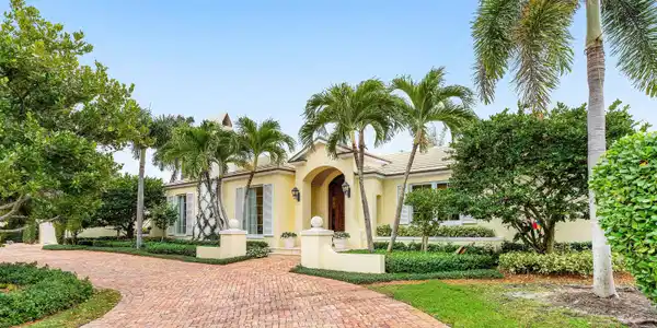 450 Banyan Road