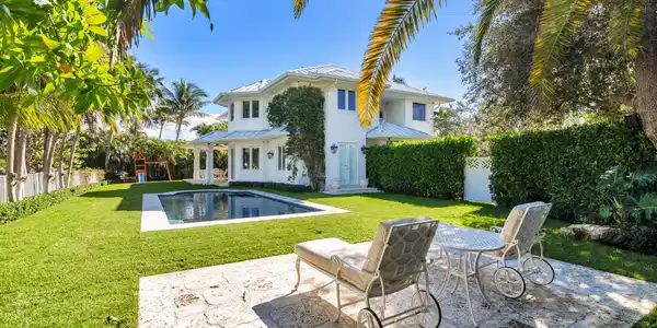 Image 2: Waterfront Pool and Back Yard