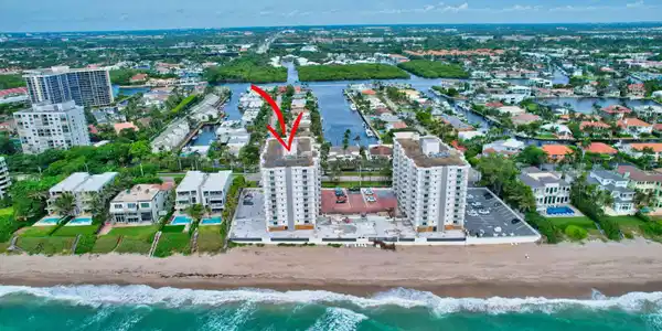 Image 3: 45 Ocean Highland Beach
