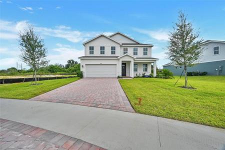 4588 Lago Circle