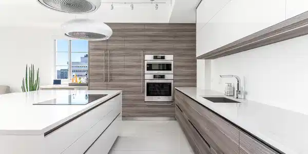 Image 3: Italian Designed Open Kitchen