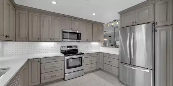300 N Highway A1a