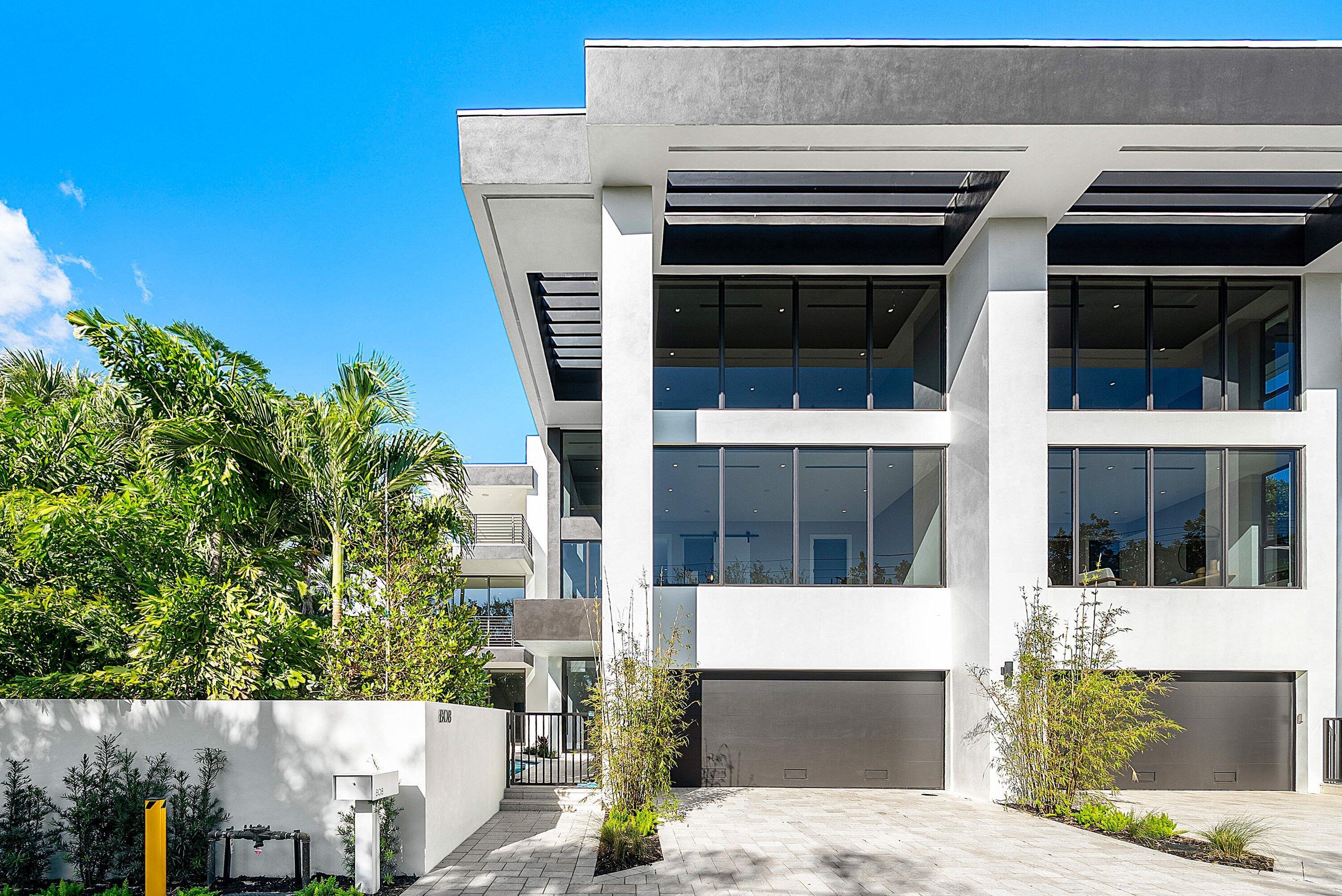 Image 4: 001-808AndrewsAvenue-DelrayBeach-FL-3348