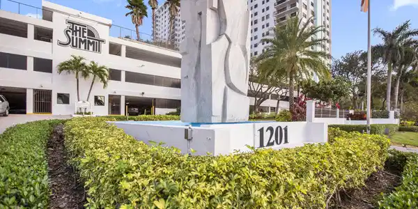1201 S Ocean Drive