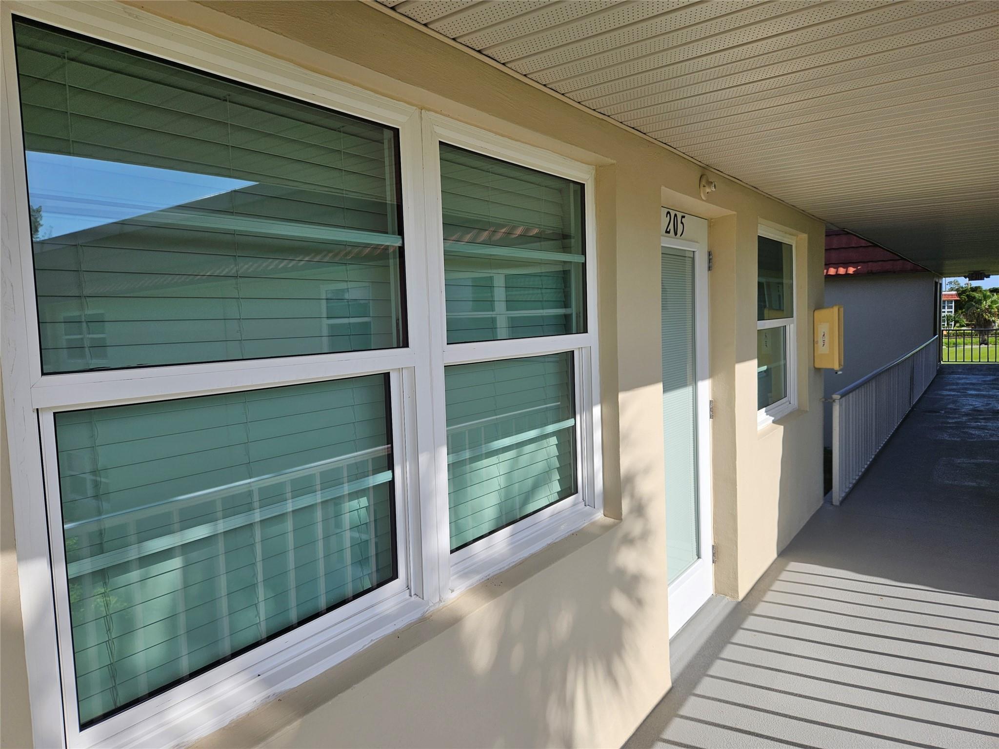 Image 3: Photo 3