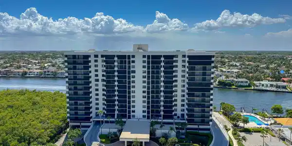 3420 S Ocean Boulevard