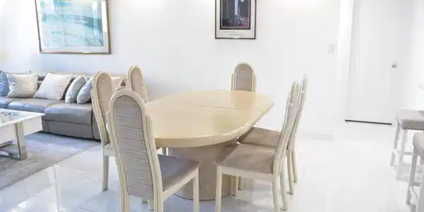 Image 4: 4. Apartment - Sala & Dining