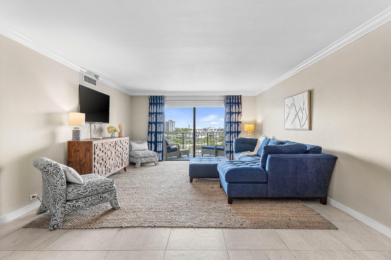 Image 3: 012-1208MarineWay-506-NorthPalmBeach-FL-
