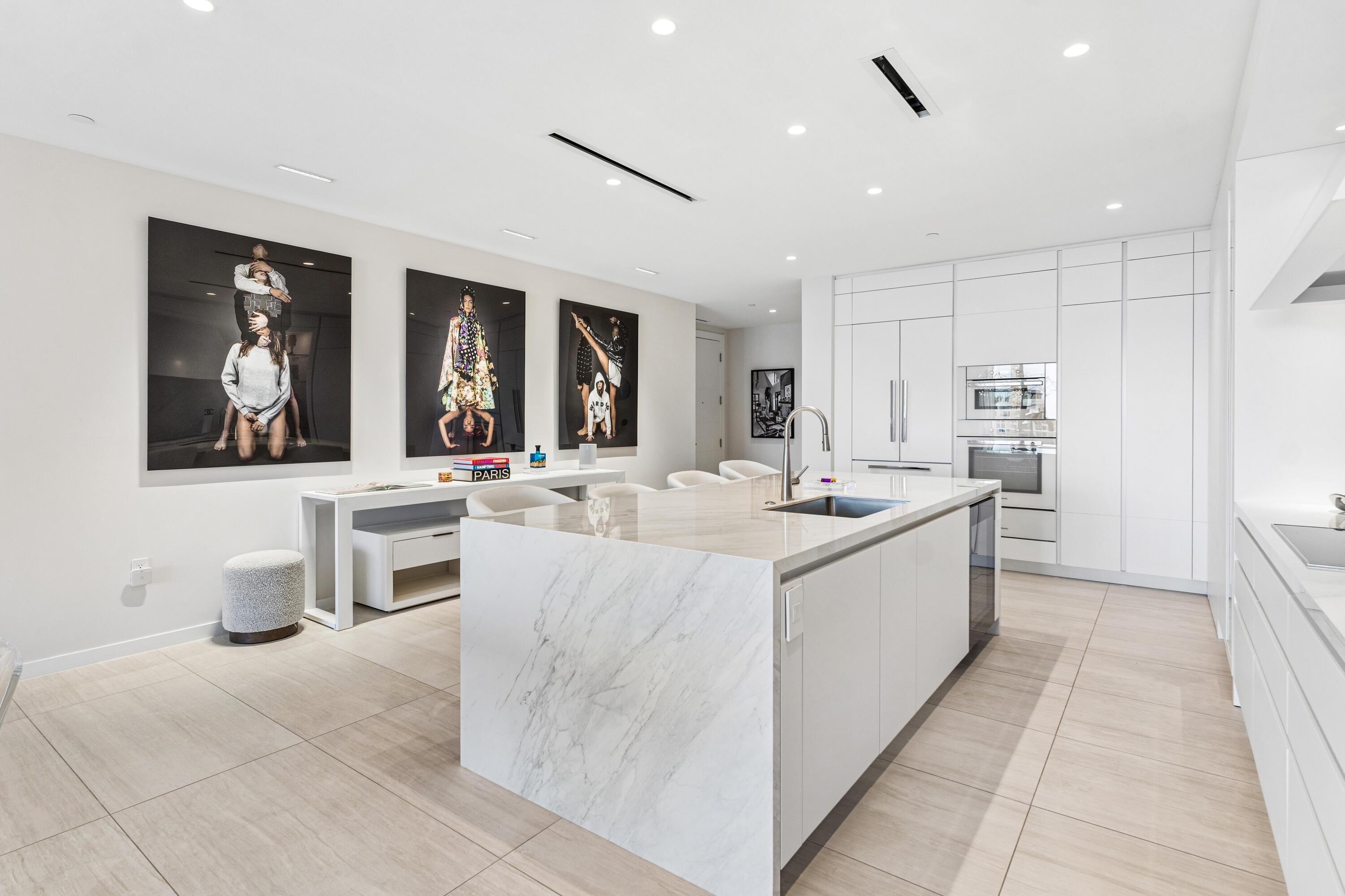 Image 3: 005-200SoutheastMiznerBoulevard-715-Boca