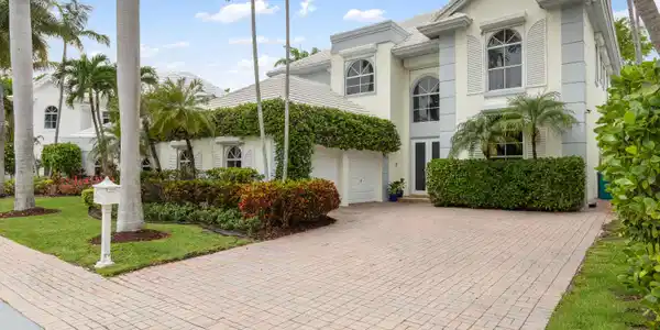 24 Grand Bay Estates Circle