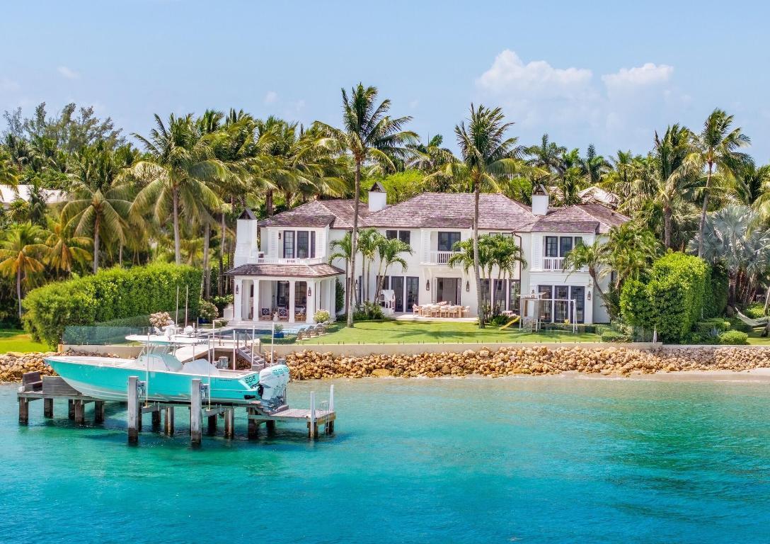 Image 2: Back of House