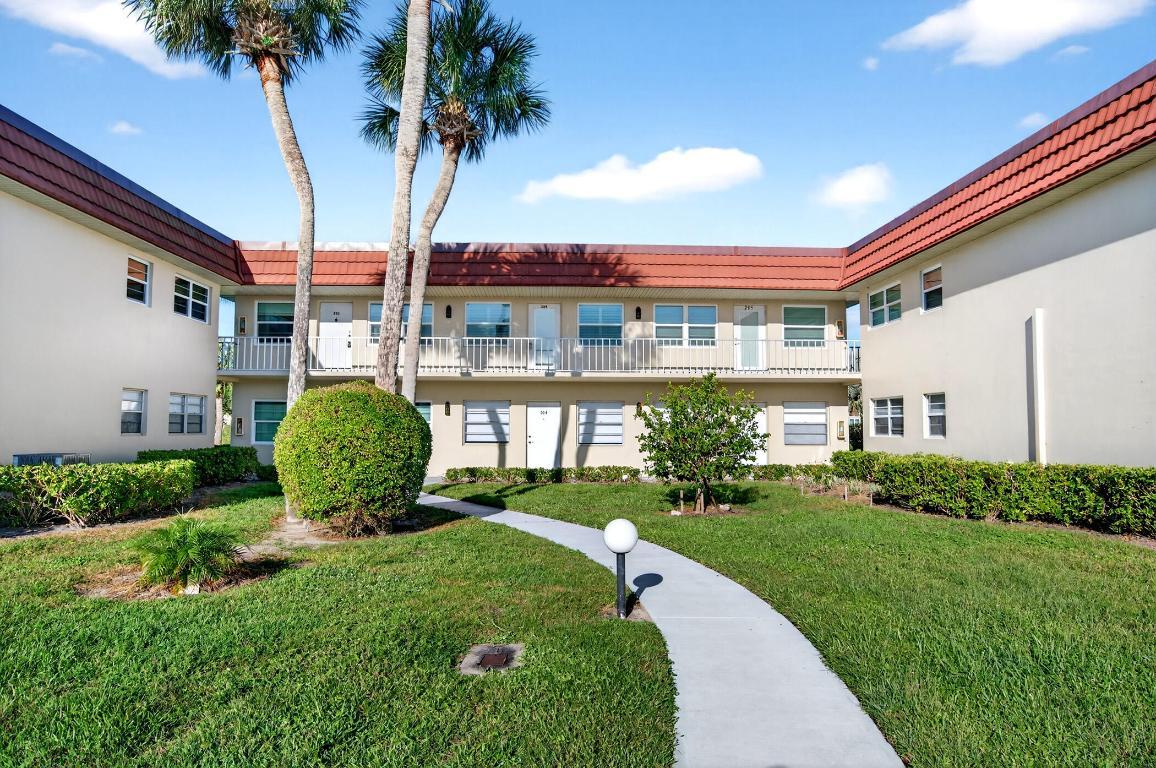 Image 1: 108 Spring Lake Drive - 203 -99