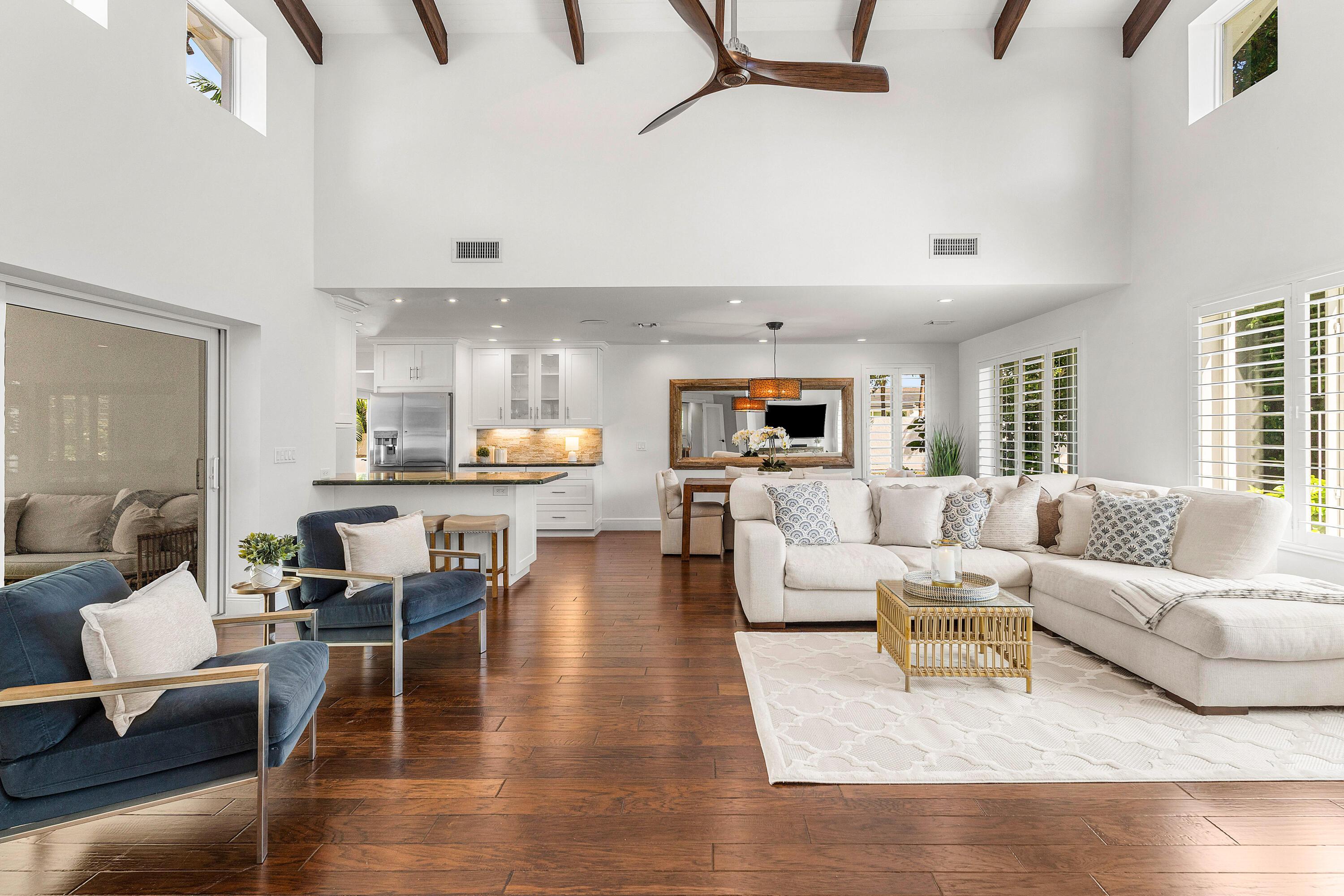 Image 4: Great Room with 17ft Ceiling