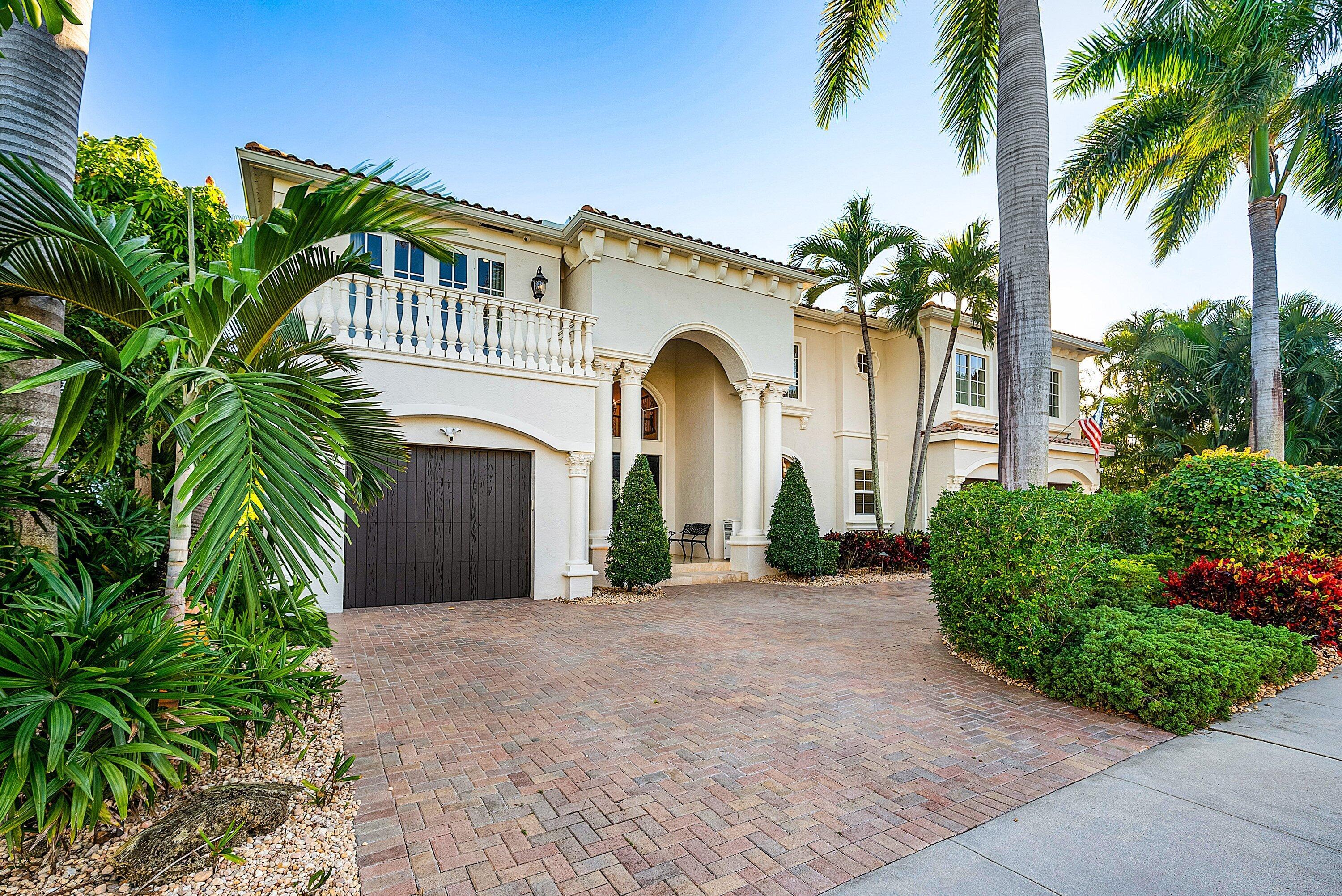 Image 2: 003-712Northeast71stStreet-BocaRaton-FL-