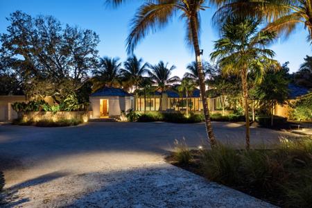 109 S River Road