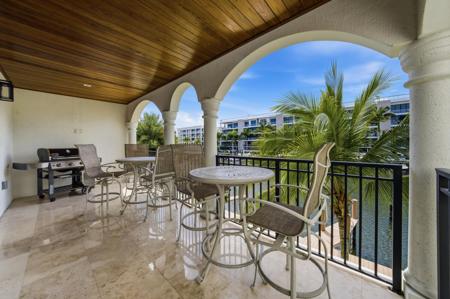 69 Isle Of Venice Drive
