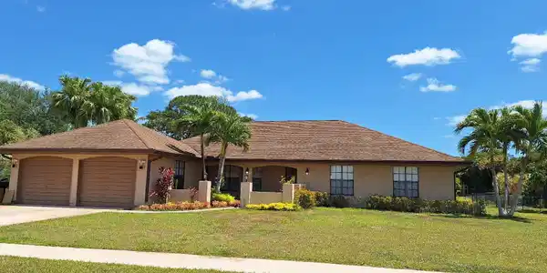 2457 SE Gowin Dr