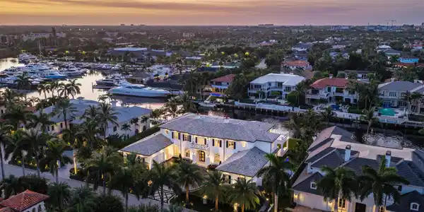 Image 3: 215_W_Key_Palm_Road_Dusk_18