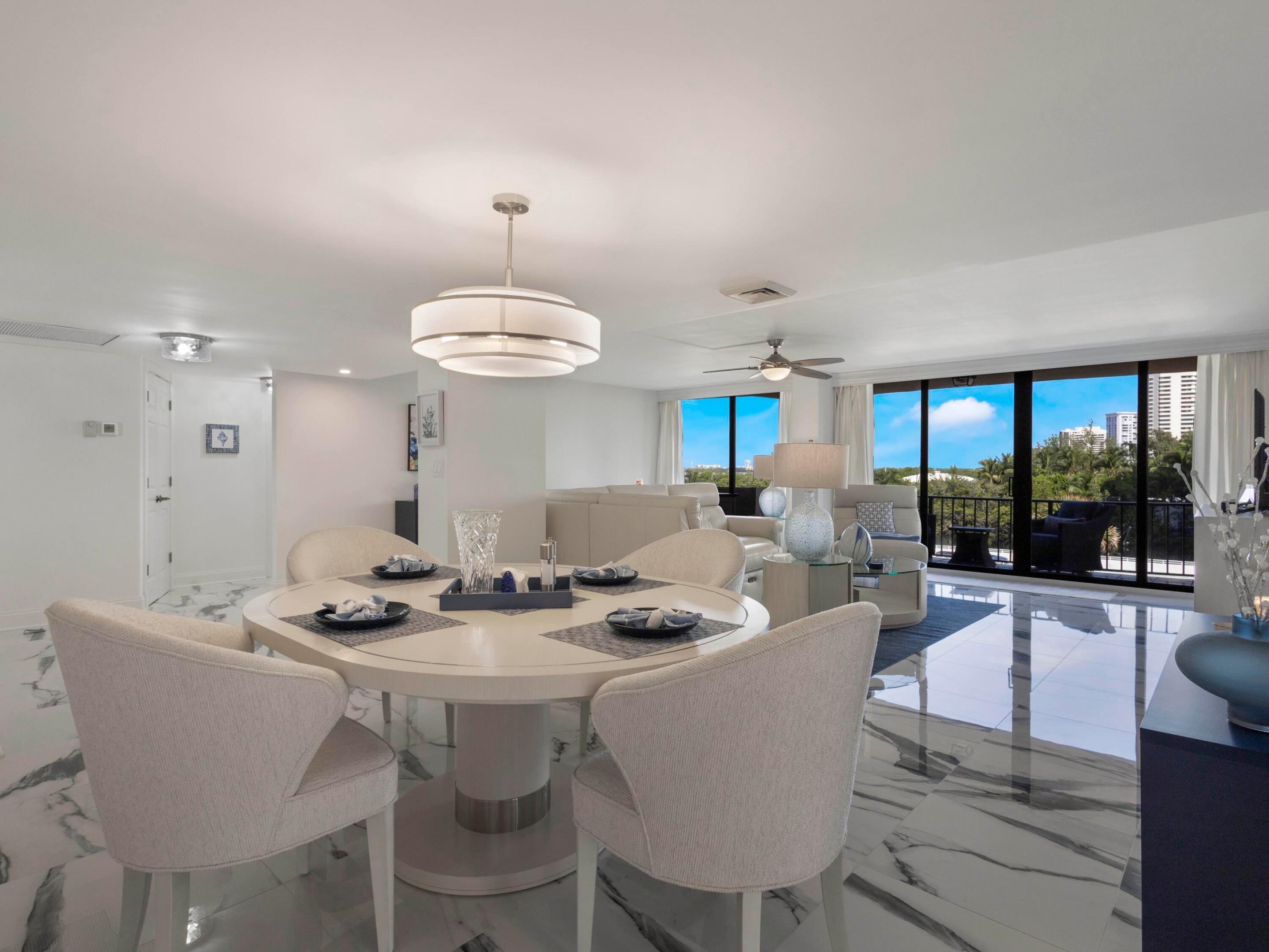 Image 4: Dining 2