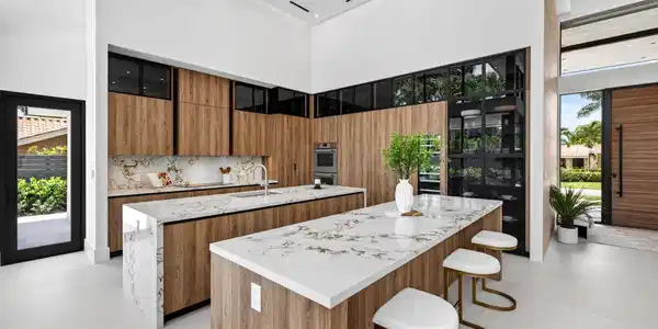 Image 2: The kitchen combines sculptural design and daily f