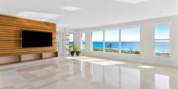 200 N Ocean Boulevard