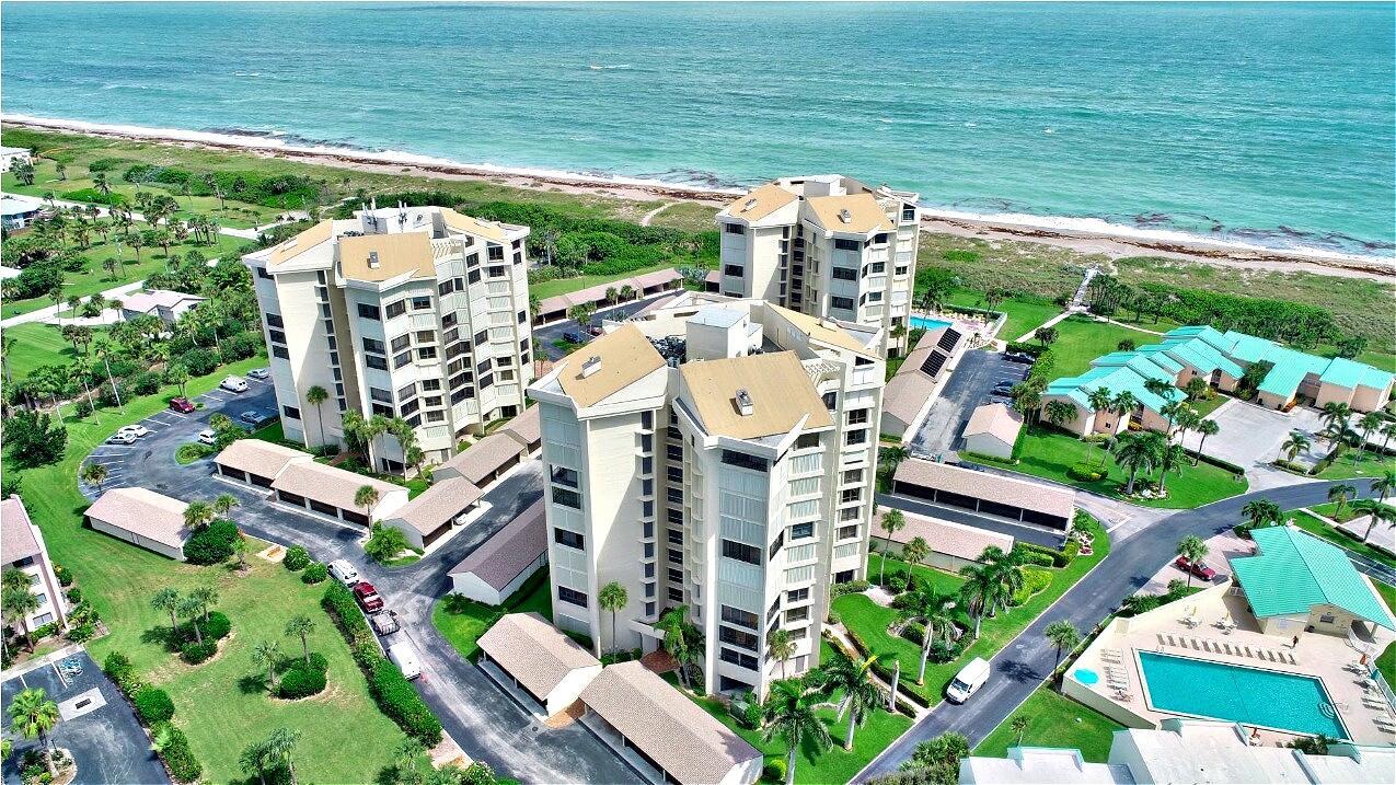 Image 3: SEASCAPE OCEANFRONT CONDOS!