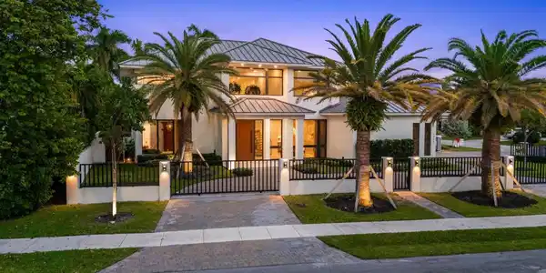 1400 Middle River Drive