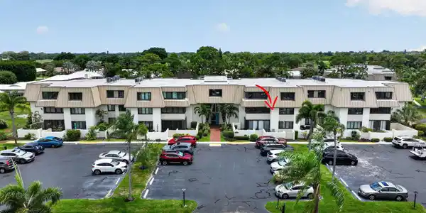 1800 SE Saint Lucie Boulevard
