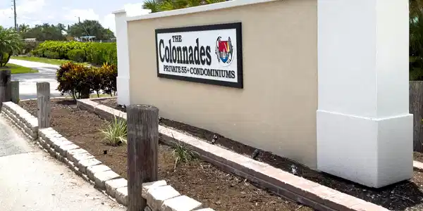 Image 3: Entrance