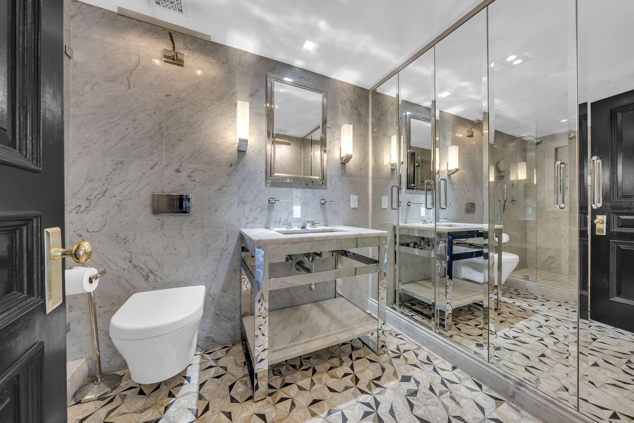 Image 1: Clive Daniel interior design