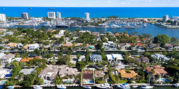 713 Riviera Isle Drive