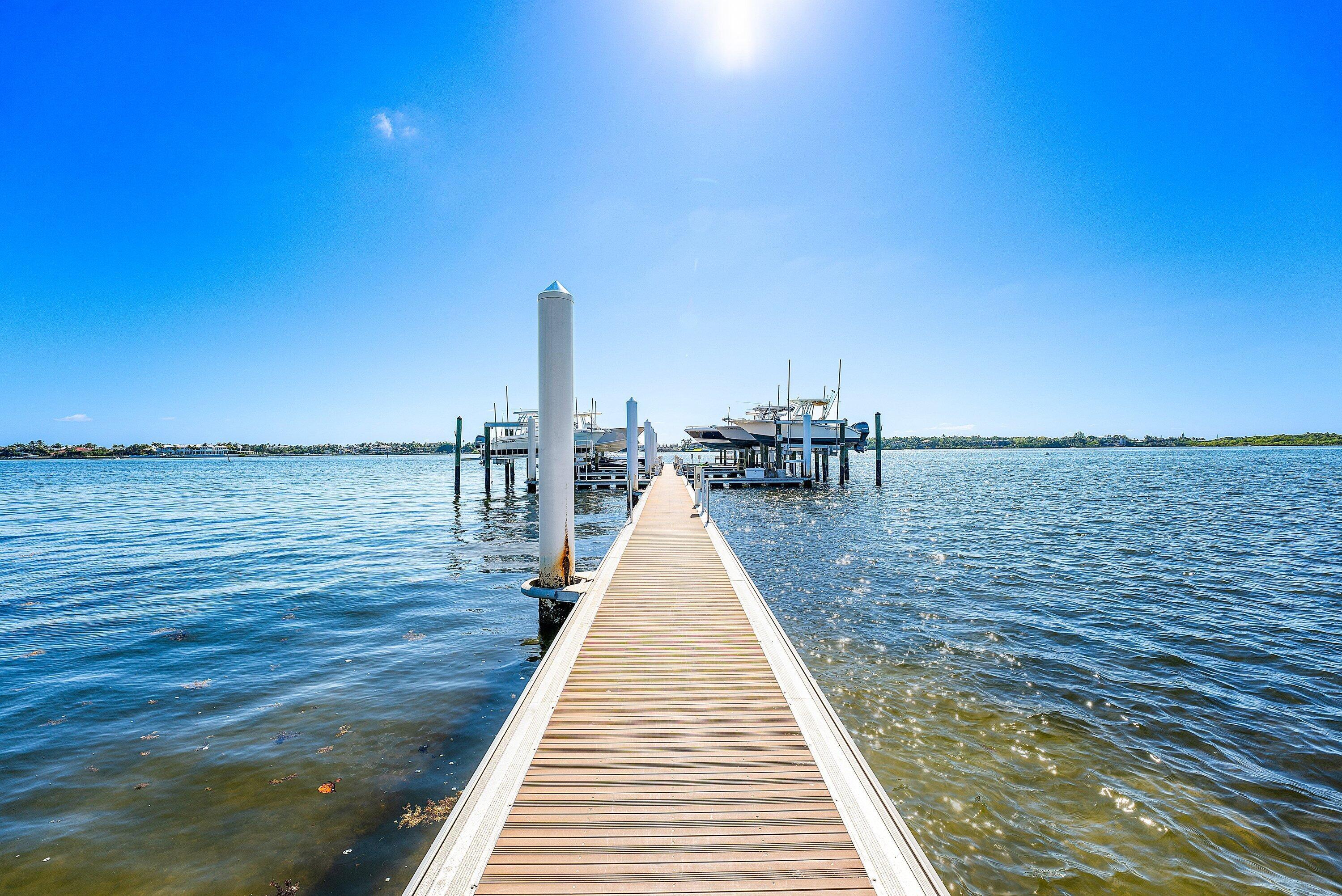 Image 2: Dock / Slip