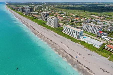 911 Ocean Drive