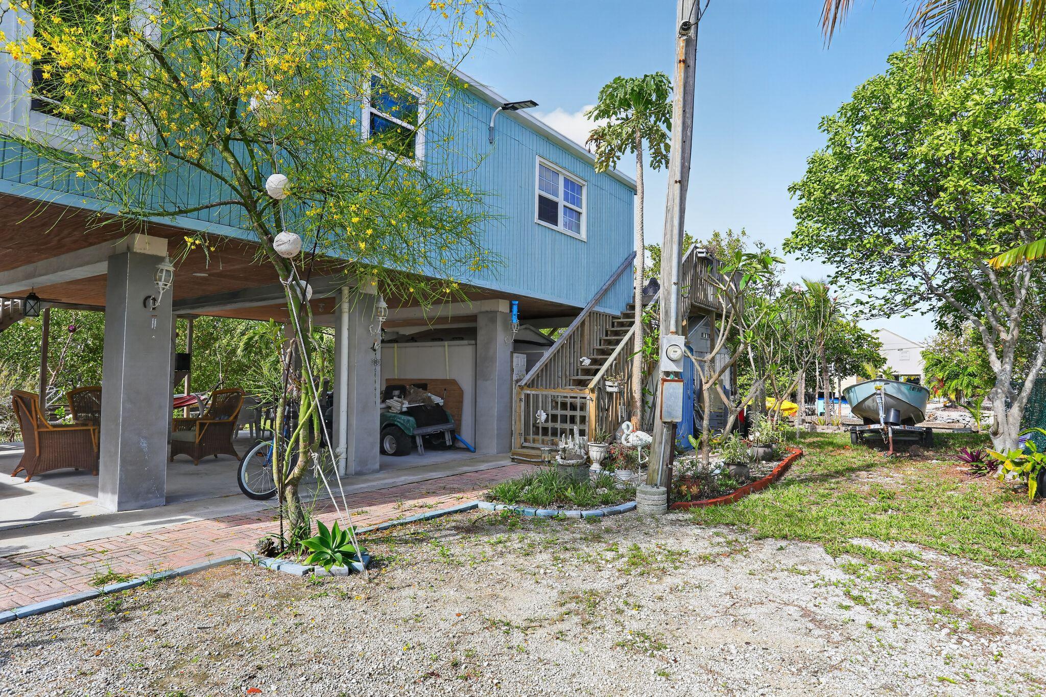 Image 2: 04_27910_Porgie_Path_Summerland_Key_FL_3