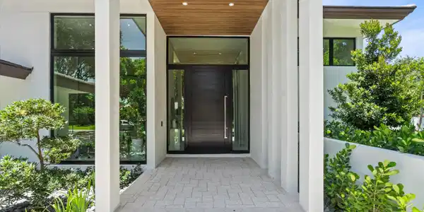 Image 2: Grand Entry