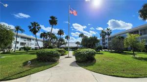 2050 NE 39th St