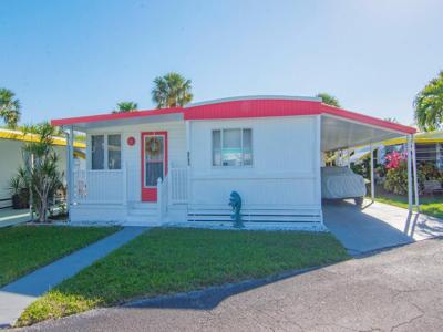 4743 NE Blue Heron Lane