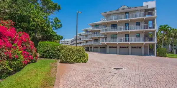 5300 Highway A1a