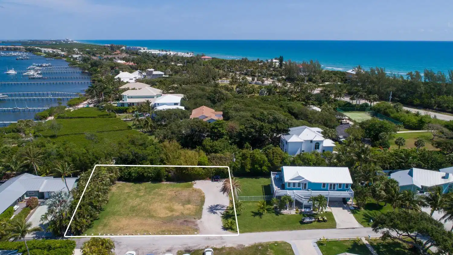 Image 1: 5157 NE Shor Village
