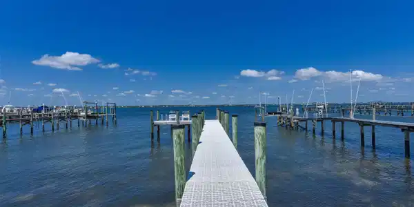 Image 3: 5157 NE Shore Village Terrace-print-037-