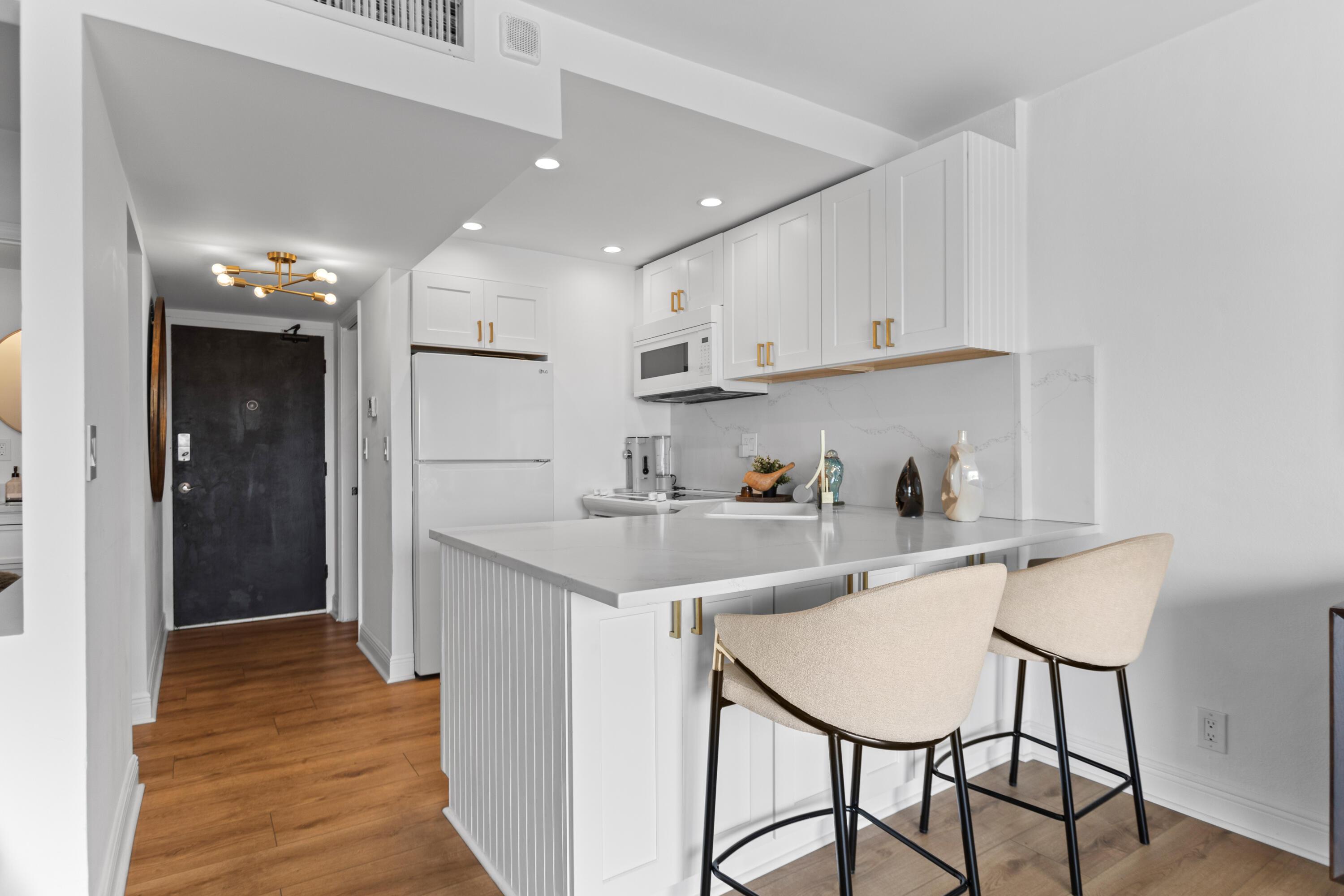 Image 4: Kitchen C5