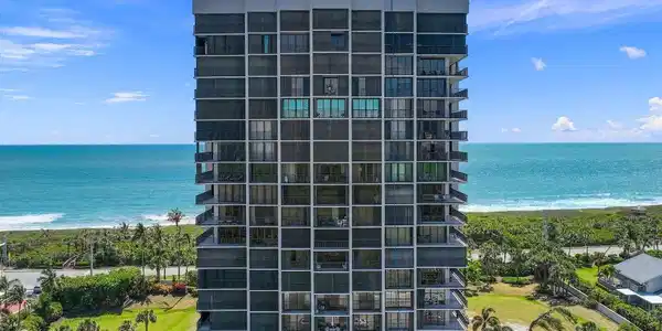5047 N Highway A1a