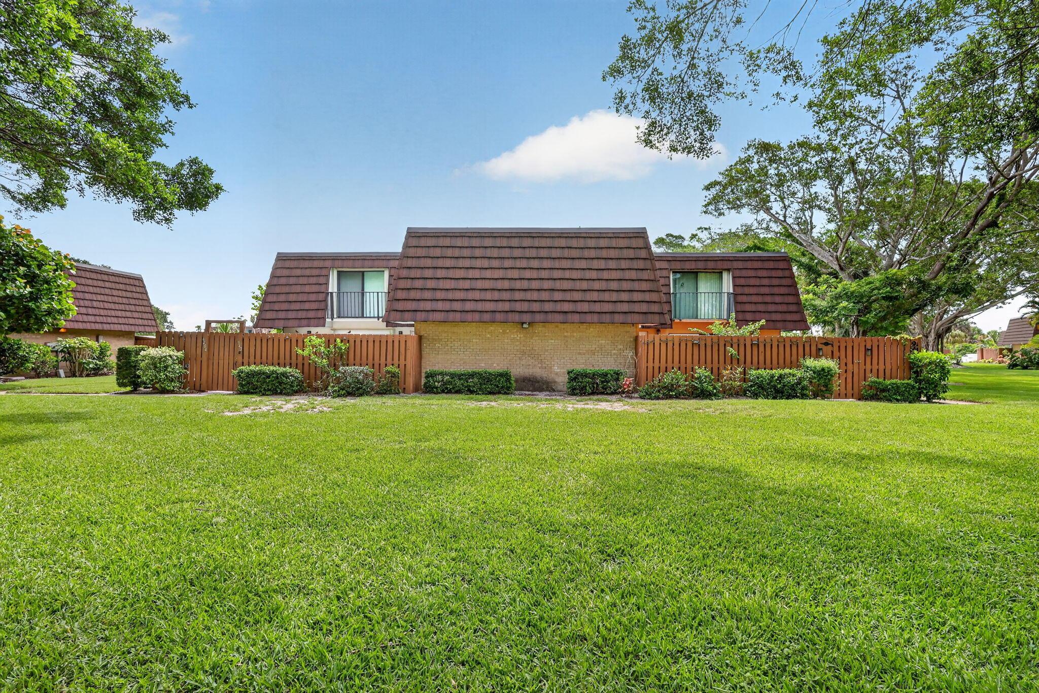 Image 2: 3-web-or-mls-5P1A2462