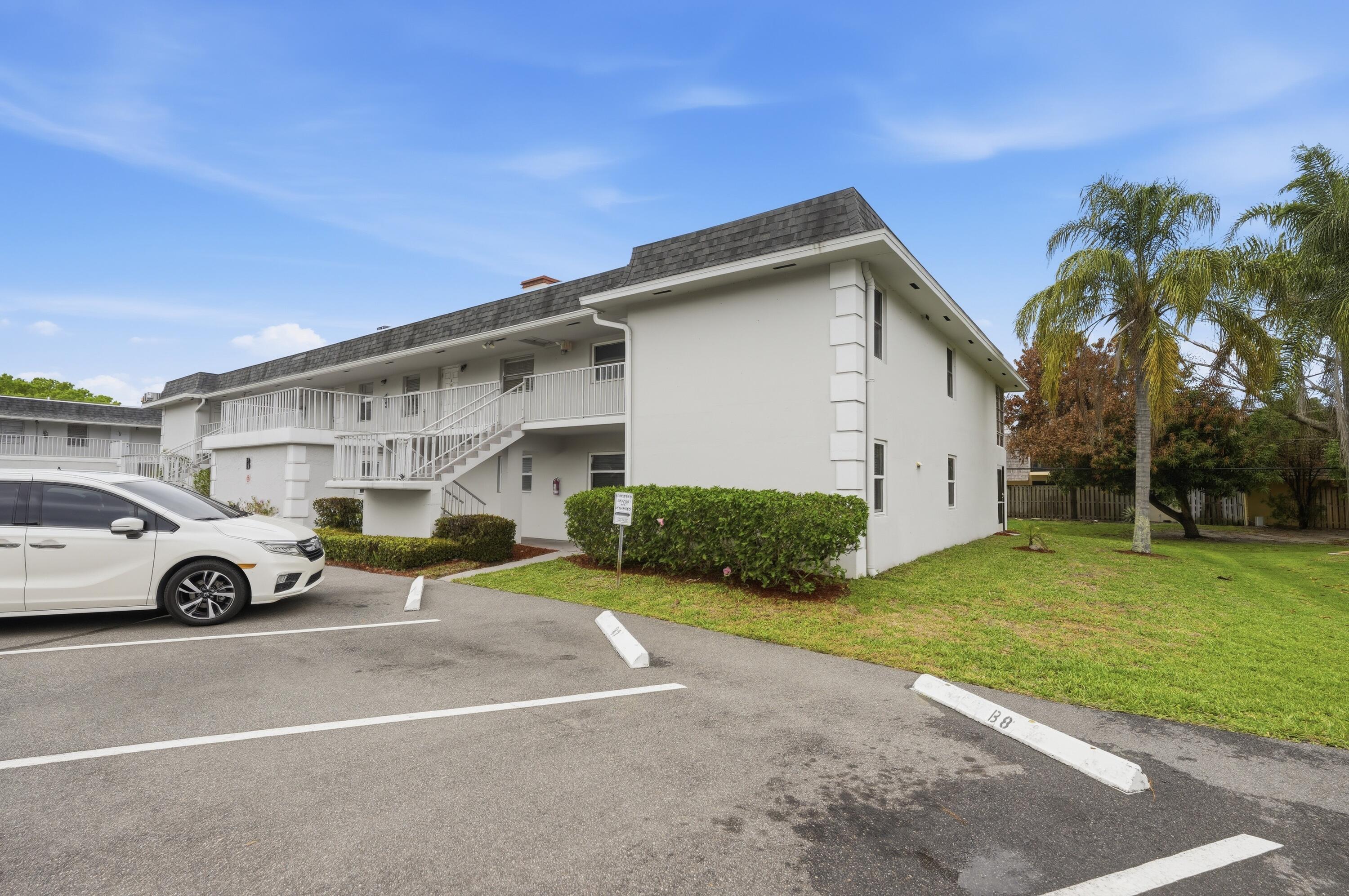 Image 2: 1166 6th Ave- Front