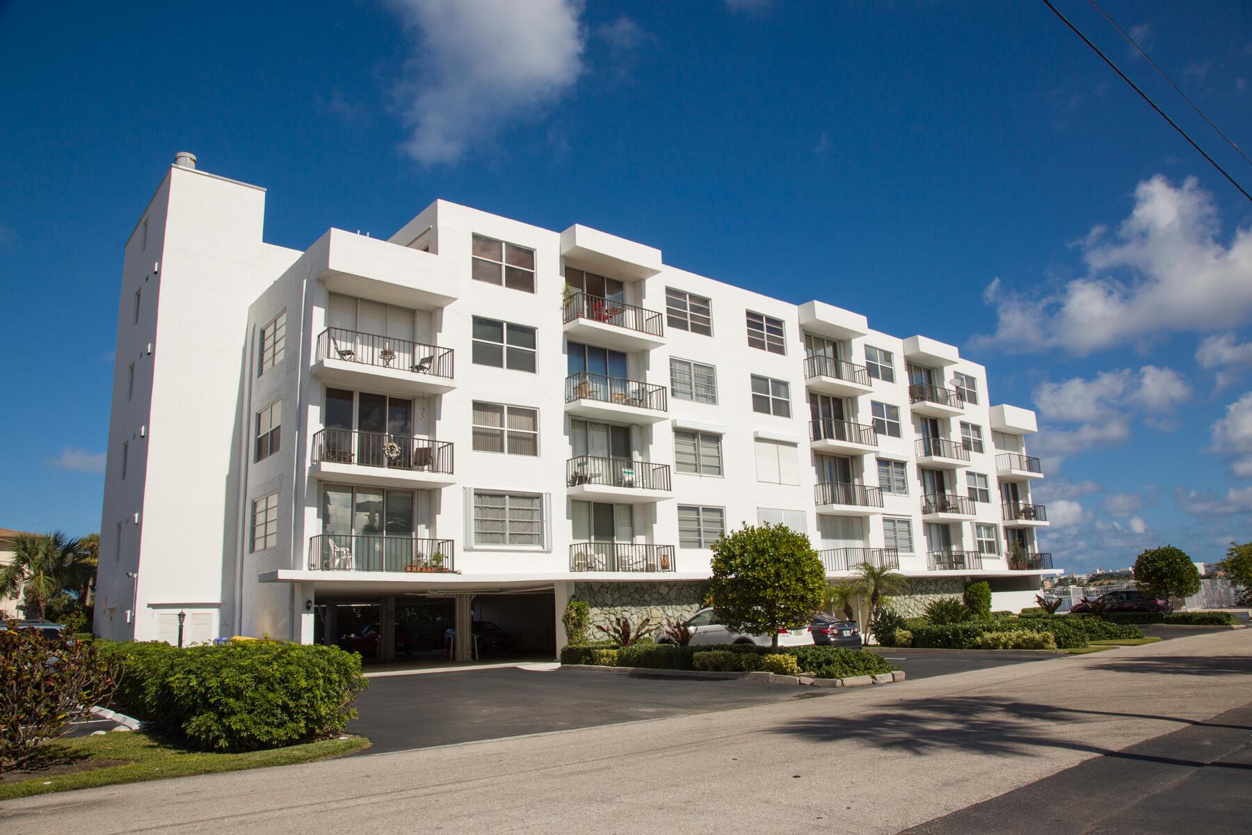 Image 2: 5 story concrete / cbs building PREMIER DIRECT INT