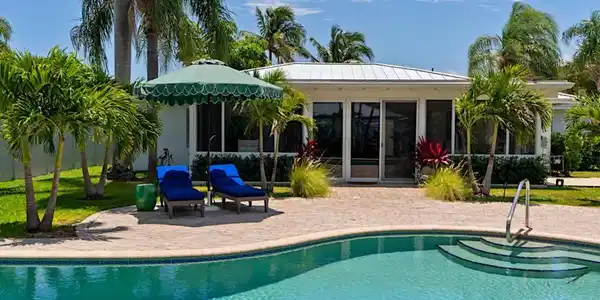 110 Wellesley Drive