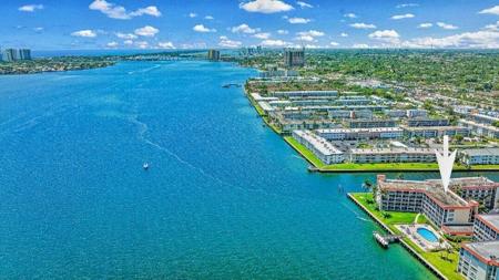 100 Paradise Harbour Boulevard